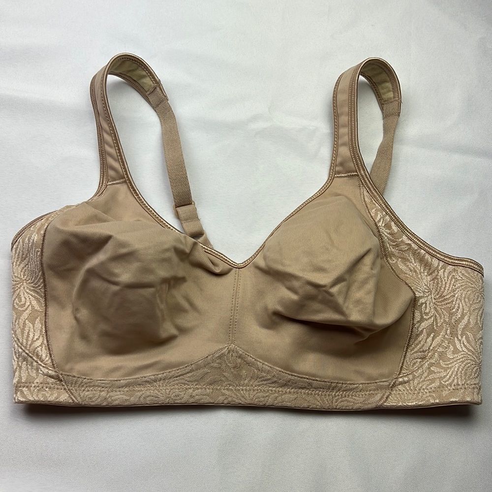 PLAYTEX Bra 18 Hour Seamless Smoothing #4049 Nude 36D EUC